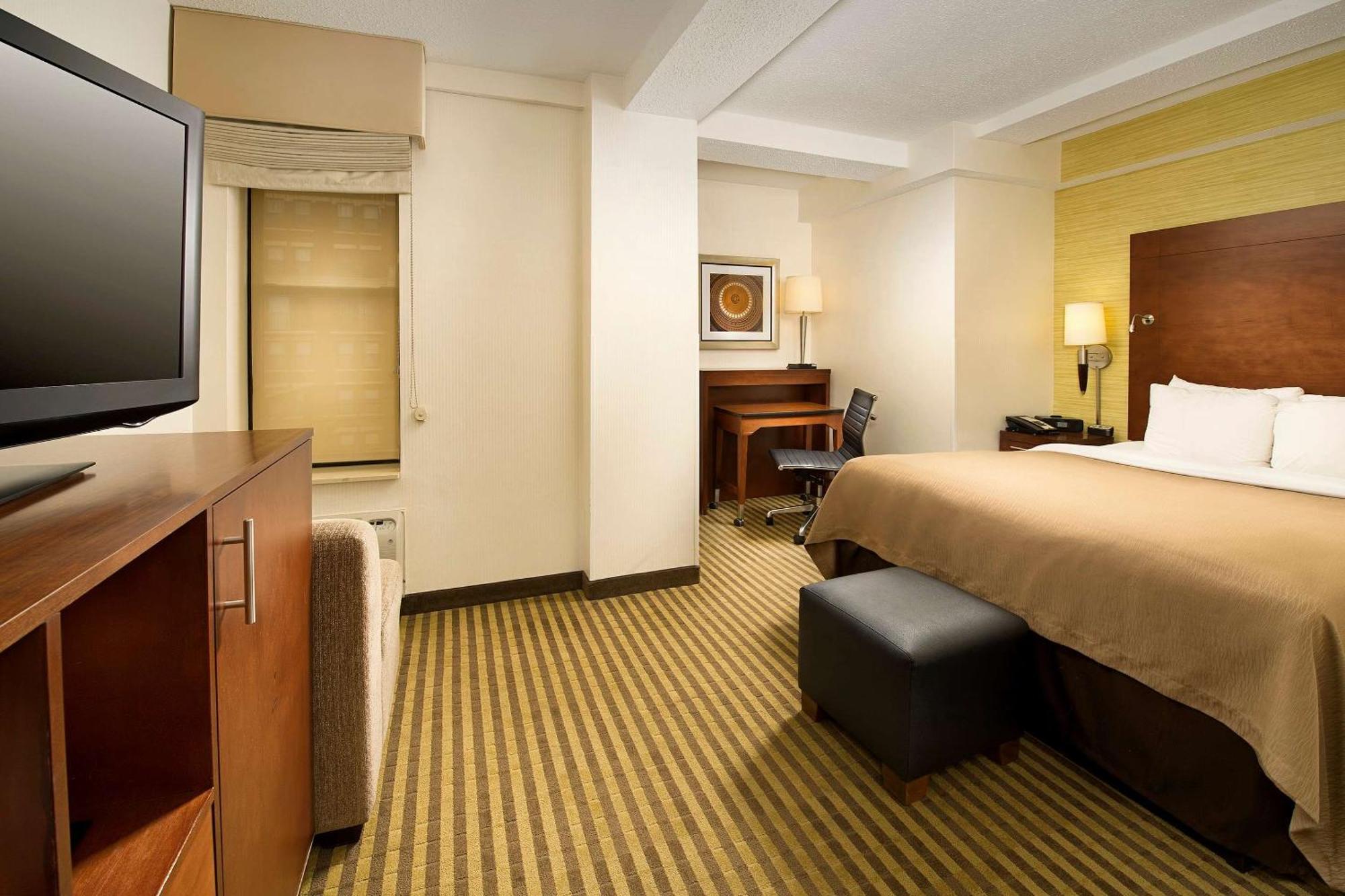 Comfort Inn Downtown Dc-Convention Center Washington Exterior photo